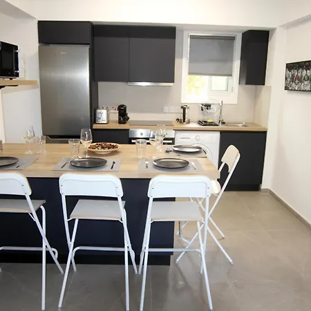 Апартаменты Haris' Ларнака