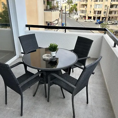 Haris' Апартаменты Ларнака